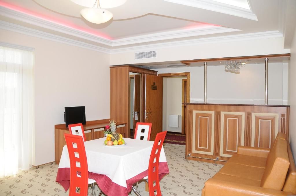 Отель River Side Hotel Мингечевир-71